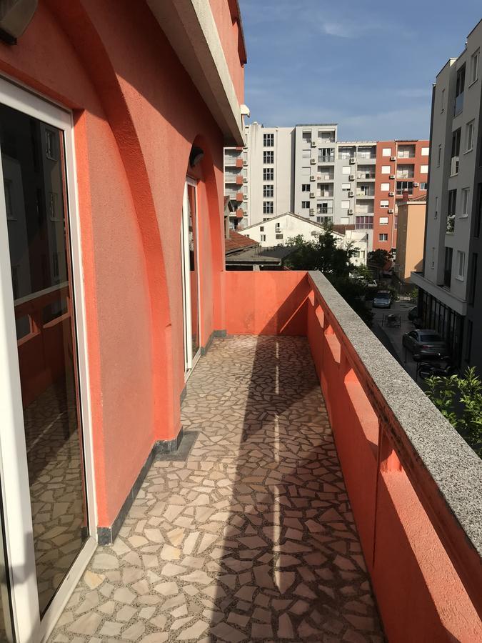 Apartments Holiday Budva Exterior foto